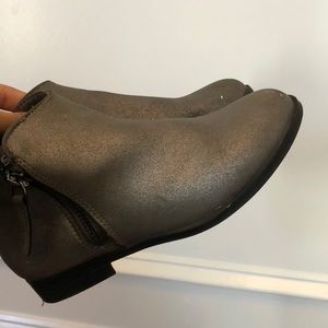 Sem sparkly dark grey boots